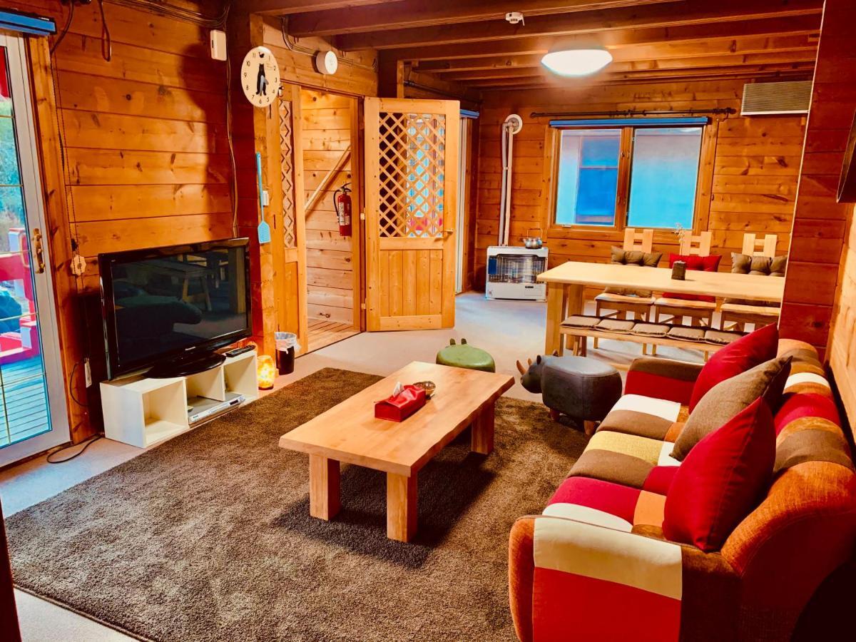Villa Tomy'S Log House - Need Car Shiraoi Exterior foto