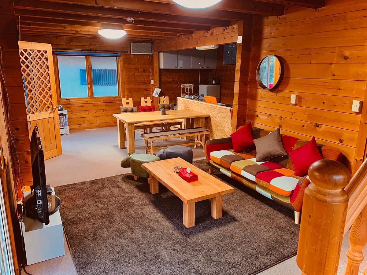 Villa Tomy'S Log House - Need Car Shiraoi Exterior foto